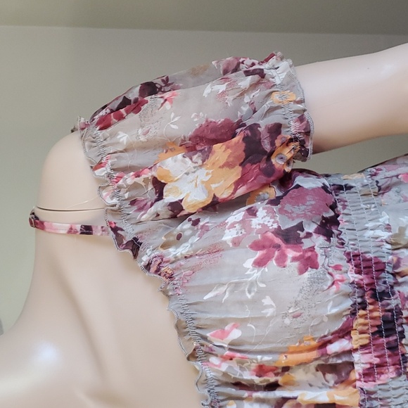 Pretty Floral Print off the shoulder blouse Boho Country Western Farm - Picture 4 of 9